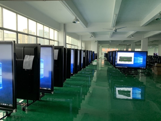 Sunumlarınızda A73*2 A53*2 CPU LCD Akıllı Pano ve 500cd/m2 Parlaklık ile devrim yapın