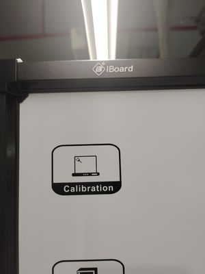 19 Yıl Fabrika Toptan Geniş İzleme Açısı Depolama Nem IWB Etkileşimli Beyaz Tahta Üstün Ekran Efekti Etkileşimli Elektronik Beyaz Tahta On Dokunma Noktası IR Kızılötesi Teknolojisi