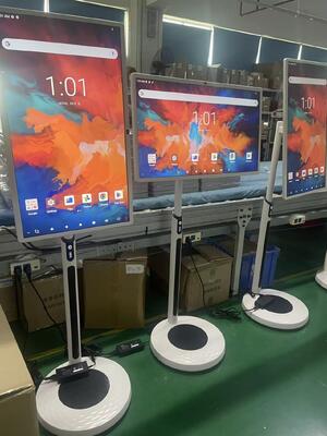 32 inç taşınabilir akıllı TV Mobil dokunmatik ekran Kablosuz Android TV tekerlekli