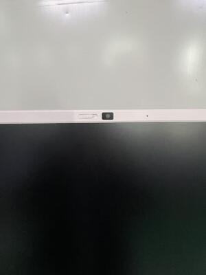 32 inç taşınabilir akıllı TV Mobil dokunmatik ekran Kablosuz Android TV tekerlekli