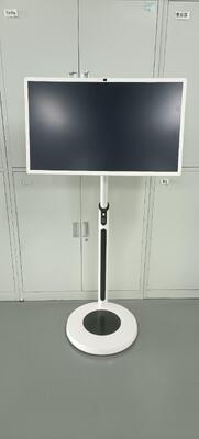 32 Inç IPS Ekranlı Taşınabilir Akülü Akıllı TV