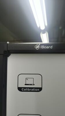 Etkileşimli Özellikli IBoard Etkileşimli Dersler Konferans Salonlarında Bir Beyaz Tahta