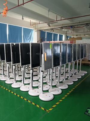 Çoklu Dokunmatik LCD Akıllı Tahta 32 Inç Hareketli Video Toplantı Online Gösterim Öğretim Monitör Ekranı Medya Oyuncuları İçin