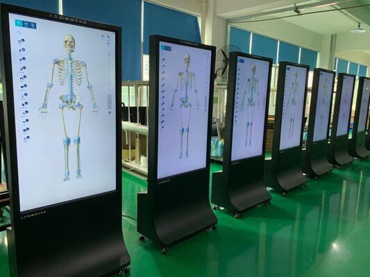 Linux işletim sistemi 4000 1 kontrast oranı ile dijital işaretleme, net parlak görseller ve kolay içerik güncellemeleri sağlar