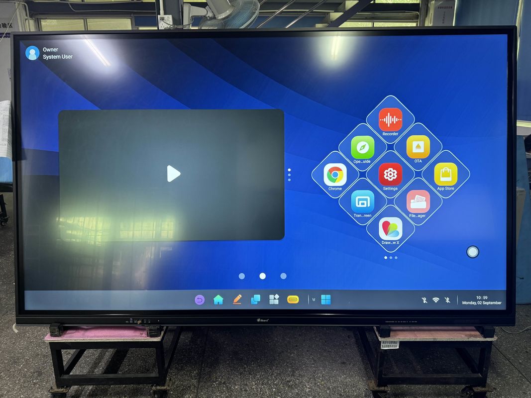 Kızılötesi Etkileşimli Beyaz Tahta QR Kod Paylaşımı Muilt Touch 50 Touch Point Modern Design Etkileşimli Düz Panel Ekranı